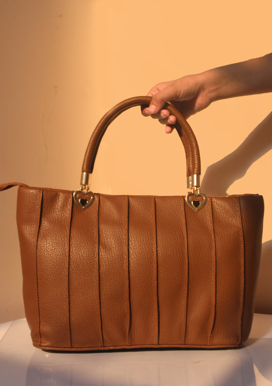 BROWN LEATHER HAND/SHOULDER BAG